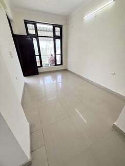 2 BHK Builder Floor For Sale in Sahastradhara Road