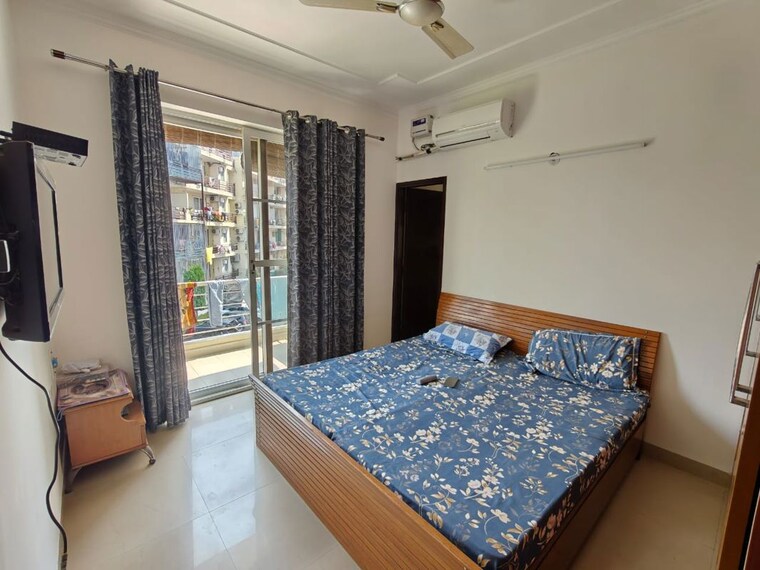 Bedroom, orchid-island 3 Bedroom 1906 Sq.Ft. Apartment In Sector 51 Gurgaon 10308341