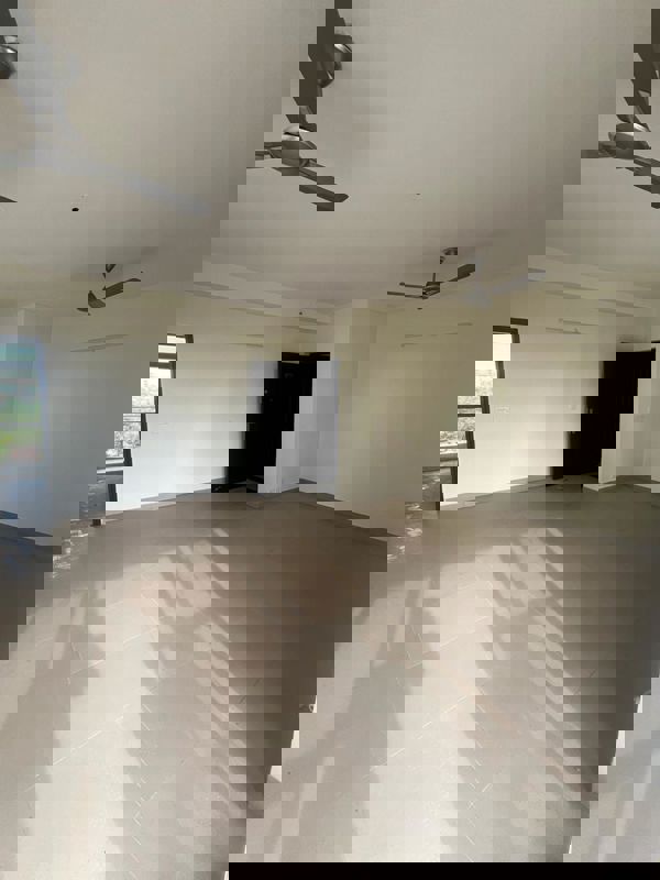 4 BHK + Servant Room 2000 Sq.Ft. Apartment in BPTP Park Prime