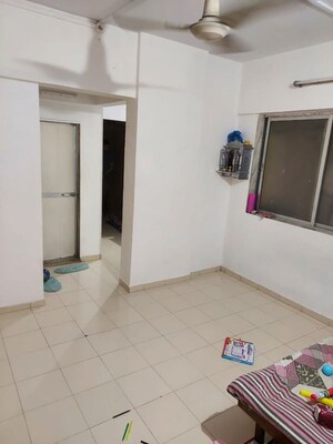 Room in 1 BHK Apartment at DG Land Sheetal Trimurti, Malad East – for Sale