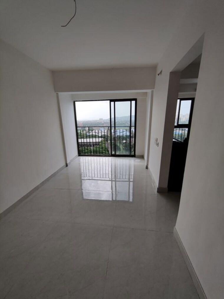 Room, dg-land-sheetal-trimurti 1 Bedroom 570 Sq.Ft. Apartment In Malad East Mumbai 10308486