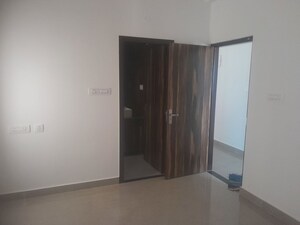 Room in 2 BHK Builder Floor at Nri Layout – for Rent