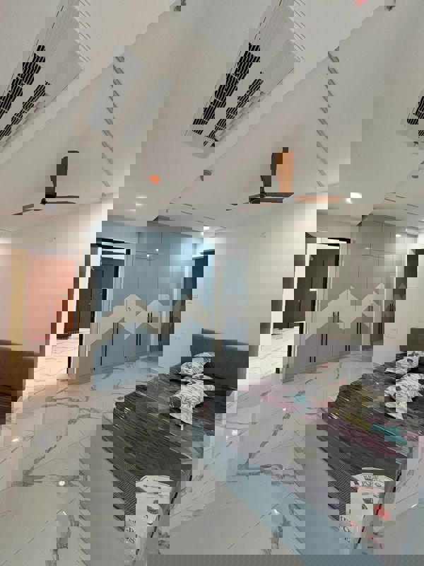 3 BHK + Pooja Room 2200 Sq.Ft. Apartment in Hallmark Skyrena