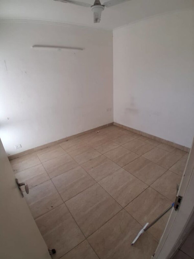 Room, gaur-city-7th-avenue 2 Bedroom 1075 Sq.Ft. Apartment In Sector 4 Greater Noida Greater Noida 10308351