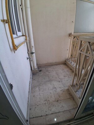 Balcony in 2 BHK Apartment at Gaur City 7th Avenue, Sector 4 Greater Noida – for Rent