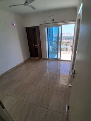 2 BHK Apartment For Rent in Gaur City 7th Avenue, Sector 4 Greater Noida