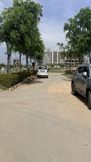 Parking in 5 BHK Villa at Ansal Jade Villa, Palam Vihar – for Sale