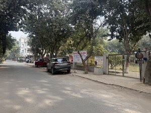 Parking in 5 BHK Villa at Ansal Jade Villa, Palam Vihar – for Sale