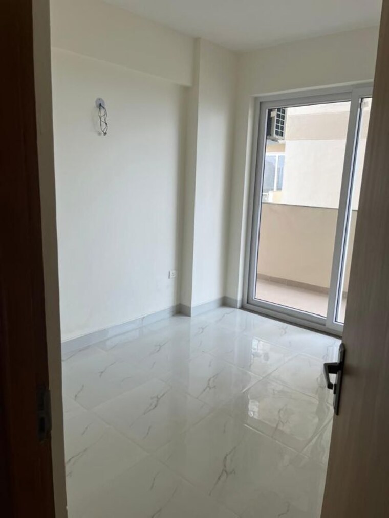 Room, shapoorji-pallonji-joyville-gurgaon 2 Bedroom 915 Sq.Ft. Apartment In Sector 102 Gurgaon 10308656