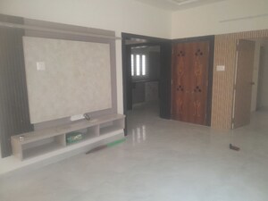 Room in 2 BHK Builder Floor at Akshya Nagar – for Rent