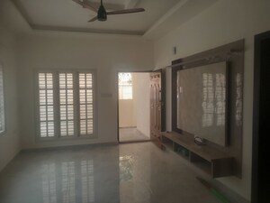 Room in 2 BHK Builder Floor at Akshya Nagar – for Rent