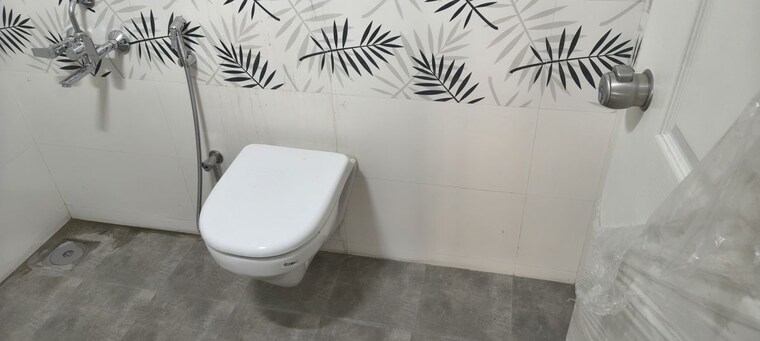 Bathroom, shree-vyankatesh-rajyog 2 Bedroom 630 Sq.Ft. Apartment In Hadapsar Pune 10308916