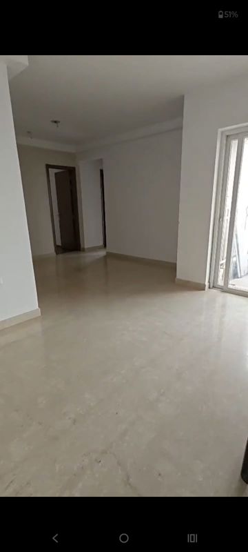 2.5 BHK + Study Room,Extra Room Apartment For Rent in The Center Court