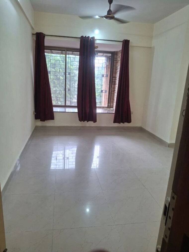 Living Room, vardhman-gardens 2 Bedroom 600 Sq.Ft. Apartment In Balkum Pada Thane 10250818