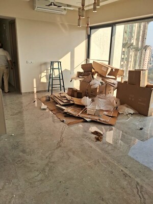 Gym in 3 BHK Apartment at Viceroy Savana, Kandivali East – for Rent