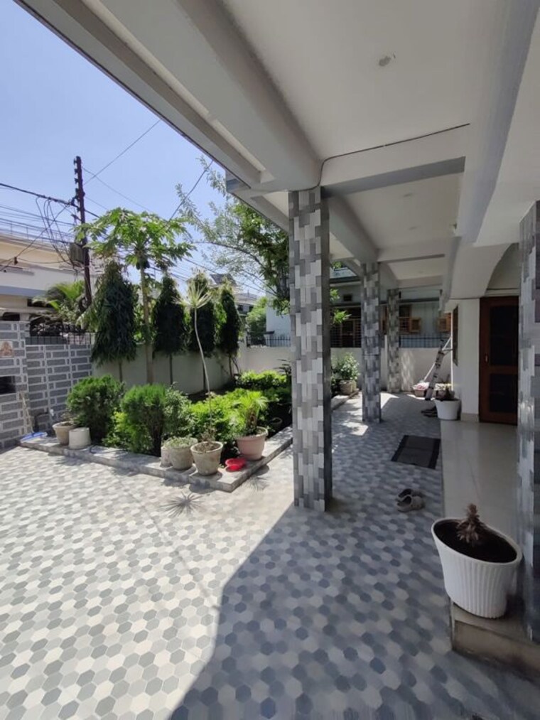 Exterior View, kargi 4 Bedroom 381 Sq.Yd. Independent House In Kargi Dehradun 10309189