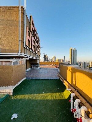 Swimming Pool in 1 BHK Apartment at Sitesh Pearl Heights, Parel – for Rent