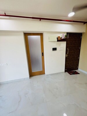 Room in 1 BHK Apartment at Sitesh Pearl Heights, Parel – for Rent