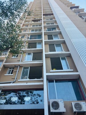 1 BHK Apartment For Rent in Sitesh Pearl Heights, Parel