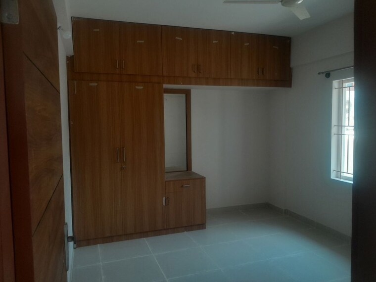 Room, nri layout 2 Bedroom 1200 Sq.Ft. Builder Floor In Nri Layout Bangalore 10309164