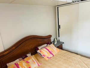 Furnished Amenities in 1 BHK Apartment at Andheri Green Field Towers, Jogeshwari East – for Rent