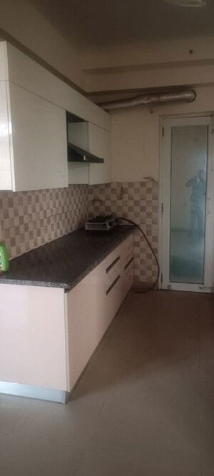 Kitchen in 3.5 BHK Apartment at Gaur City 6th Avenue, Sector 4 Greater Noida – for Rent