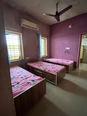 Bedroom in 5 BHK Apartment at Paldi – for Sale