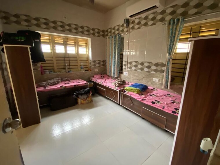 Living Room, paldi 5 Bedroom 4905 Sq.Ft. Apartment In Paldi Ahmedabad 10309163