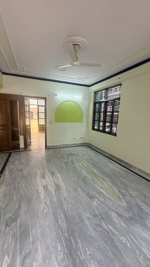 Room in 3.5 BHK Independent House at Palam Vihar Residents Association, Palam Vihar – for Sale