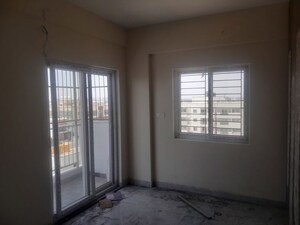 Room in 3 BHK Builder Floor at Nri Layout – for Rent