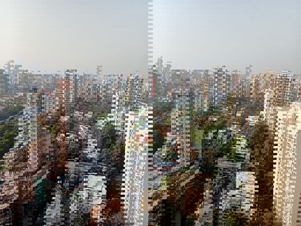 2 BHK 900 Sq.Ft. Apartment in Amrut Smruti CHS