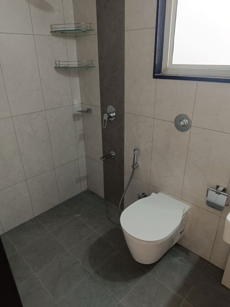 Bathroom, vilas-javdekar-yashone-eternitee 2.5 Bedroom 850 Sq.Ft. Apartment In Hinjewadi Pune 10309256