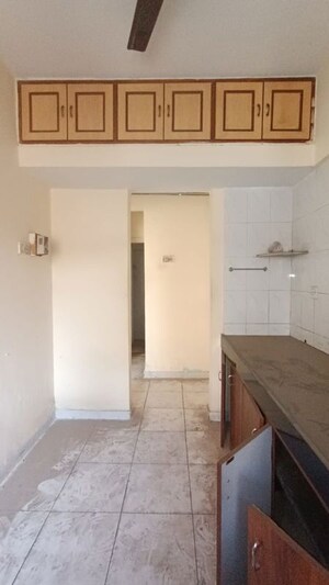 Room in 1 BHK Apartment at Happy Valley, Manpada – for Sale