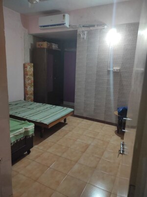 Bedroom in 2 BHK Apartment at Shela – for Rent