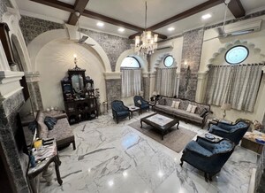 4 BHK Apartment For Rent in Upper Worli