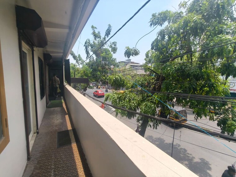 Balcony, kaloor Commercial Office Space 600 Sq.Ft. In Kaloor Kochi 10309319