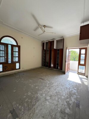 2 BHK Builder Floor For Rent in Sukhdev Vihar