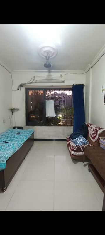 1 BHK + Servant Room 450 Sq.Ft. Apartment in Cosmos Heritage