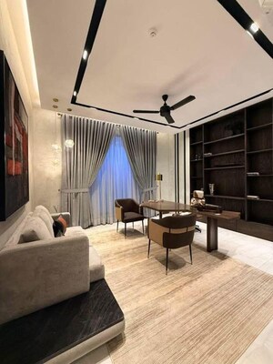 Team Area in 3 BHK Builder Floor at Lajpat Nagar Iii – for Sale