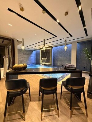 Team Area in 3 BHK Builder Floor at Lajpat Nagar Iii – for Sale