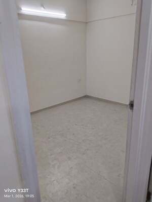 Room in 2 BHK Apartment at Runwal Gardens, Dombivli East – for Rent