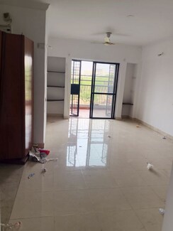 2 BHK Apartment For Rent in Brahma Majestic
