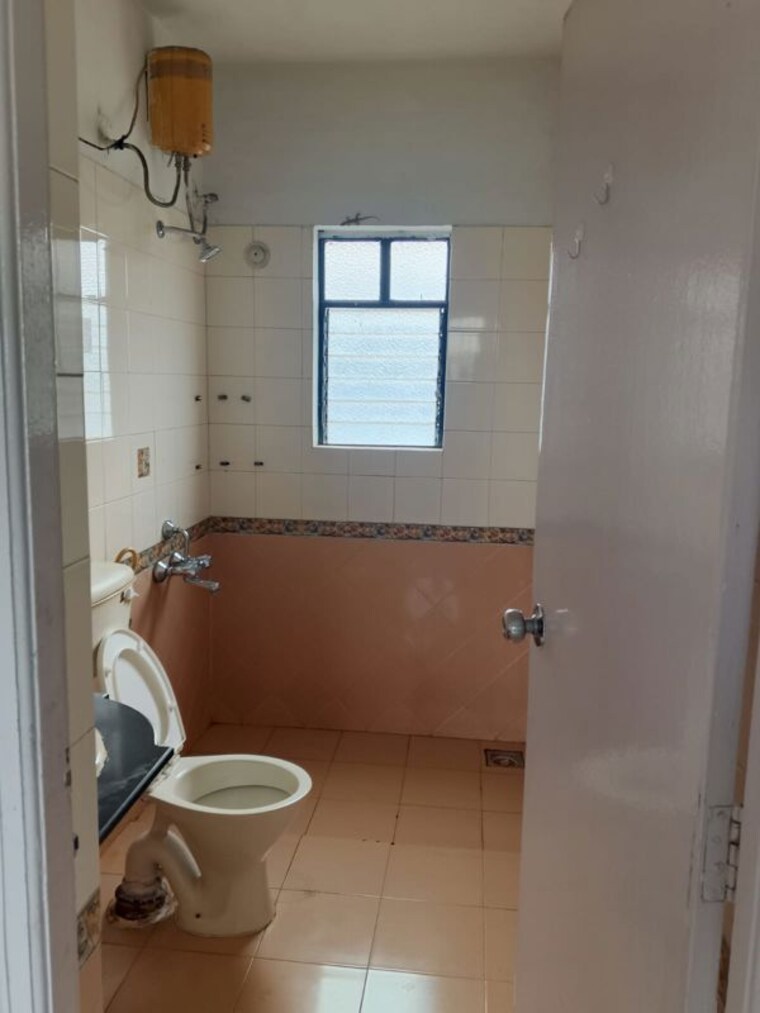 Bathroom, brahma-majestic 2 Bedroom 1050 Sq.Ft. Apartment In Kondhwa Pune 10309338