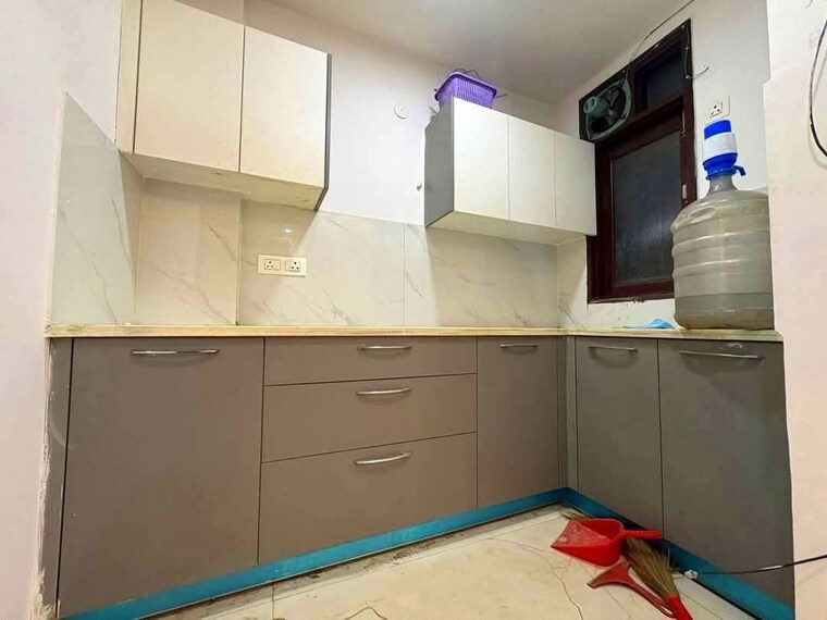 Kitchen, saket 2 Bedroom 1000 Sq.Ft. Builder Floor In Saket Delhi 10309356