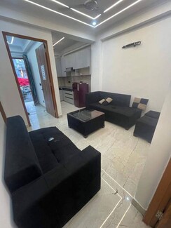 2 BHK Builder Floor For Rent in Saket