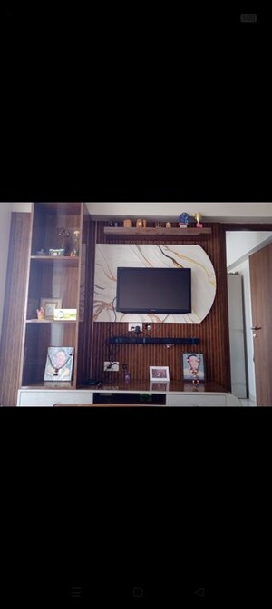 3 BHK Apartment For Rent in Lodha Amara, Kolshet Road