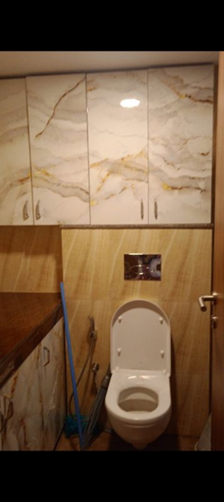 Bathroom, lodha-amara 3 Bedroom 1200 Sq.Ft. Apartment In Kolshet Road Thane 10309364