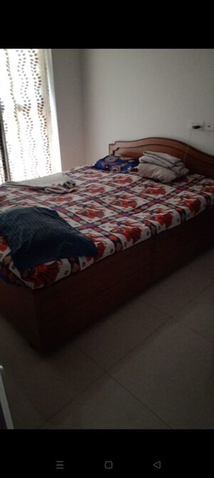 Bedroom in 3 BHK Apartment at Lodha Amara, Kolshet Road – for Rent