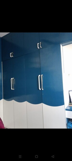 Furnished Amenities in 3 BHK Apartment at Lodha Amara, Kolshet Road – for Rent