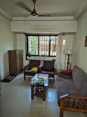 Living Room in 2 BHK Apartment at Allan Villa, Santacruz East – for Sale